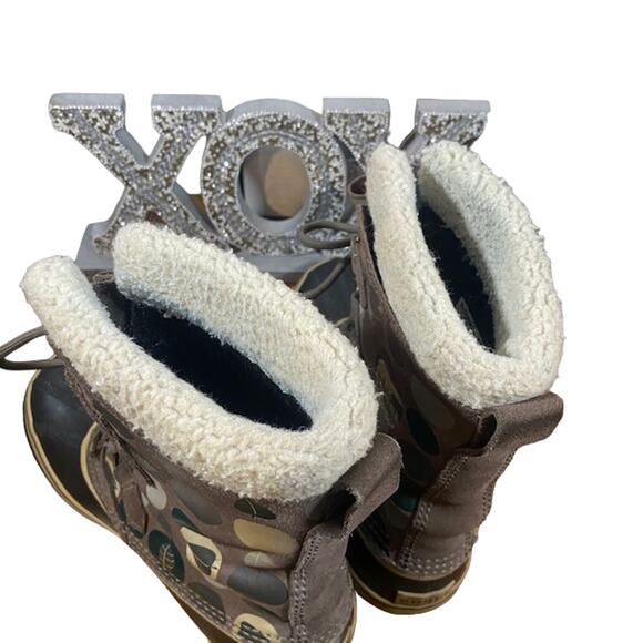 Sorel Pac Tan Graphic Lace Up Fur Trim Winter Snow Boots Women Sz 8 - Picture 8 of 15